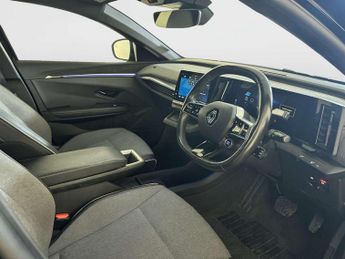 Renault Megane E-Tech 60kWh techno Hatchback 5dr Electric Auto (optimum charge) (220 p