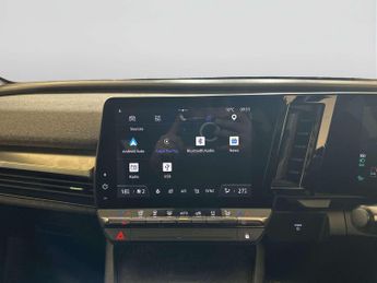 Renault Megane E-Tech 60kWh techno Hatchback 5dr Electric Auto (optimum charge) (220 p