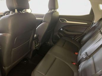 MG MG ZS 51.1kWh Trophy Connect SUV 5dr Electric Auto (176 ps)
