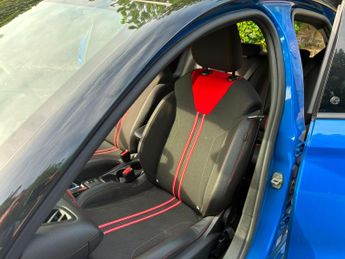 Vauxhall Corsa Electric 50kWh SRi Nav Premium Auto 5dr (7.4Kw Charger)