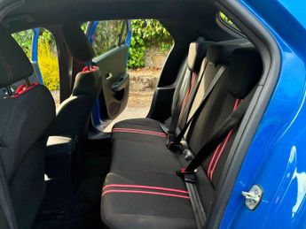 Vauxhall Corsa Electric 50kWh SRi Nav Premium Auto 5dr (7.4Kw Charger)