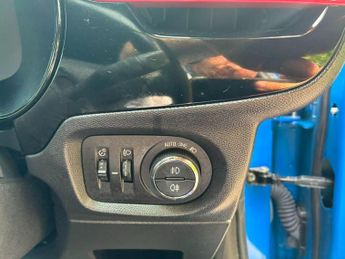 Vauxhall Corsa Electric 50kWh SRi Nav Premium Auto 5dr (7.4Kw Charger)