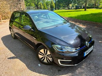 Volkswagen e-Golf 35.8kWh e-Golf Auto 5dr