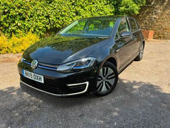 Volkswagen e-Golf 35.8kWh e-Golf Auto 5dr