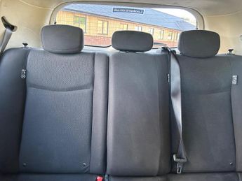 Nissan Leaf 24kWh Acenta Auto 5dr