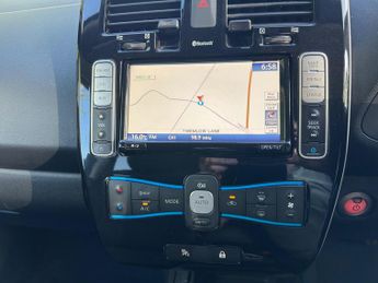 Nissan Leaf 24kWh Acenta Auto 5dr