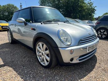 MINI Hatch 1.6 Cooper CVT Euro 4 3dr