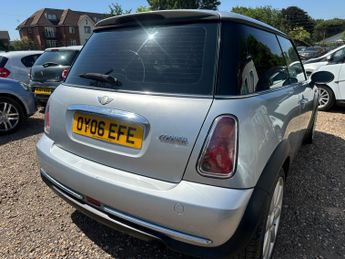 MINI Hatch 1.6 Cooper CVT Euro 4 3dr
