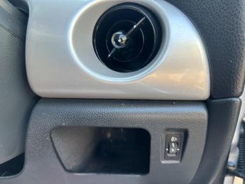 MINI Hatch 1.6 Cooper CVT Euro 4 3dr
