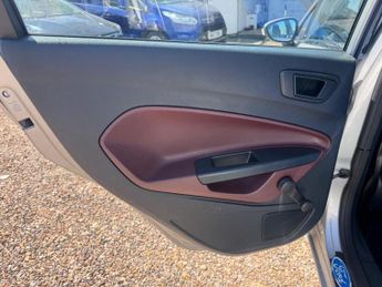 Ford Fiesta 1.4 Zetec 5dr