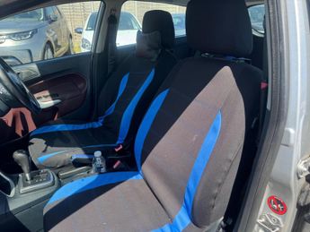 Ford Fiesta 1.4 Zetec 5dr