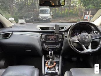 Nissan Qashqai 1.3 DIG-T Tekna DCT Auto Euro 6 (s/s) 5dr