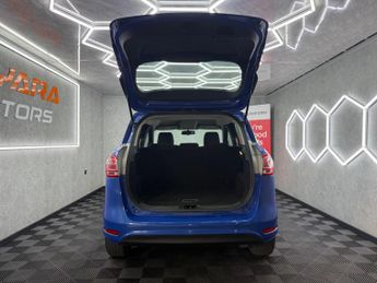 Ford B-Max 1.0T EcoBoost Zetec Euro 5 (s/s) 5dr