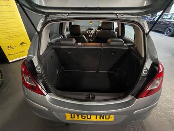 Vauxhall Corsa 1.4i 16v SE 5dr (a/c)