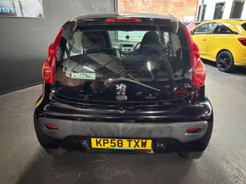 Peugeot 107 1.0 12V Urban Euro 4 3dr