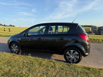 Vauxhall Corsa 1.2i ecoFLEX 16V Design Euro 5 (s/s) 5dr (A/C)