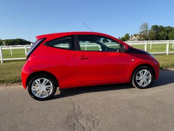 Toyota AYGO 1.0 VVT-i x-pression Euro 5 3dr Euro 5
