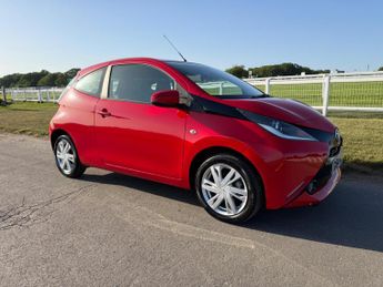 Toyota AYGO 1.0 VVT-i x-pression Euro 5 3dr Euro 5