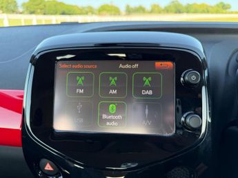 Toyota AYGO 1.0 VVT-i x-pression Euro 5 3dr Euro 5