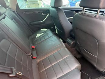 SEAT Exeo 2.0 TDI CR Sport Tech Sport Tourer Multitronic Euro 5 5dr
