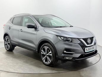 Nissan Qashqai 1.3 DIG-T N-Connecta Euro 6 (s/s) 5dr