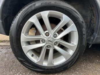 Nissan Juke 1.6 N-Connecta XTRON Euro 6 5dr