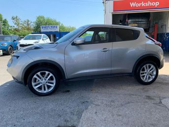 Nissan Juke 1.6 N-Connecta XTRON Euro 6 5dr