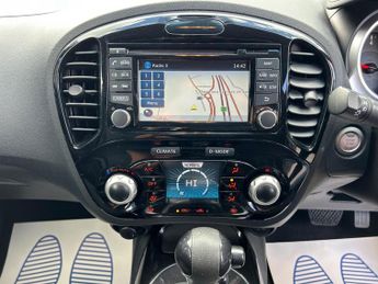 Nissan Juke 1.6 N-Connecta XTRON Euro 6 5dr