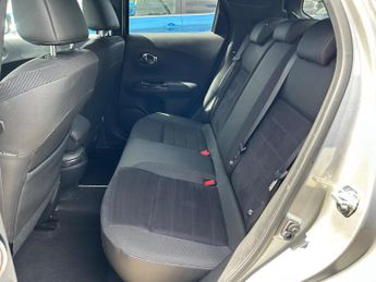 Nissan Juke 1.6 N-Connecta XTRON Euro 6 5dr