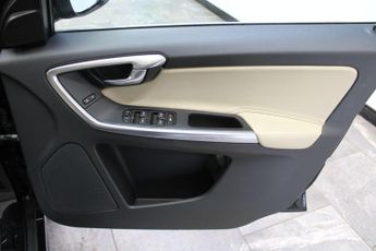 Volvo XC60 2.0 D4 SE Lux Nav Auto Euro 6 (s/s) 5dr