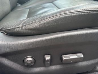 Hyundai Santa Fe 2.2 CRDi Premium SE Auto 4WD Euro 5 5dr (7 seat)