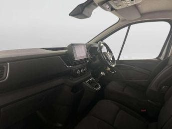 Renault Trafic 2.0 dCi Blue LL30 Extra Panel Van 5dr Diesel Manual L2 H1 Euro 6