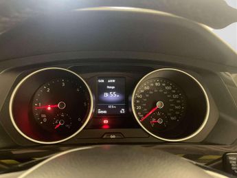 Volkswagen Tiguan 2.0 TDI SE Navigation SUV 5dr Diesel Manual Euro 6 (s/s) (150 ps