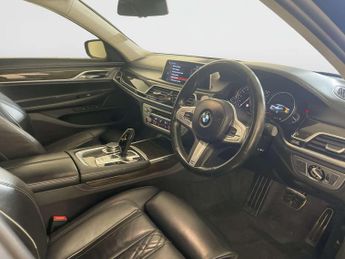 BMW 7 Series 3.0 740d M Sport Auto xDrive Euro 6 (s/s) 4dr