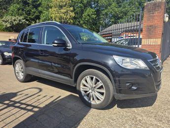 Volkswagen Tiguan 2.0 TDI SE Auto 4WD Euro 4 5dr