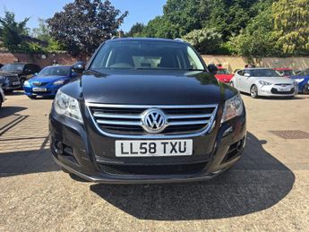 Volkswagen Tiguan 2.0 TDI SE Auto 4WD Euro 4 5dr