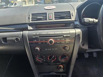 Volkswagen Tiguan 2.0 TDI SE Auto 4WD Euro 4 5dr