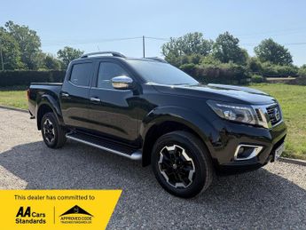 Nissan Navara 2.3 dCi Tekna Auto 4WD Euro 6 4dr