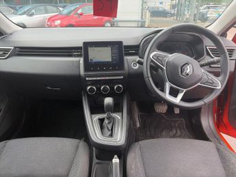 Renault Clio 1.6 E-TECH Evolution Hatchback 5dr Petrol Hybrid Auto Euro 6 (s/