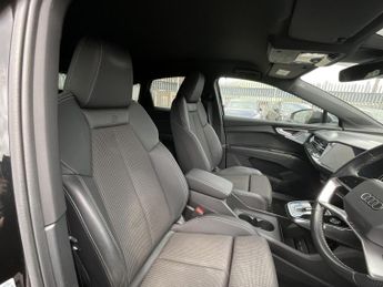 Audi Q4 E-Tron S LINE 40