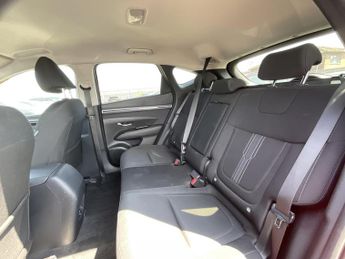 Hyundai Tucson PREMIUM T-GDI HEV AUTO