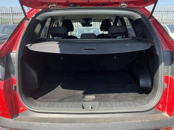 Hyundai Tucson PREMIUM T-GDI HEV AUTO