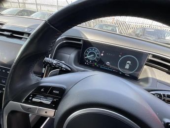 Hyundai Tucson PREMIUM T-GDI HEV AUTO