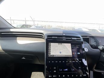 Hyundai Tucson PREMIUM T-GDI HEV AUTO