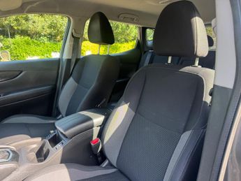 Nissan Qashqai 1.3 DIG-T Acenta Premium DCT Auto Euro 6 (s/s) 5dr