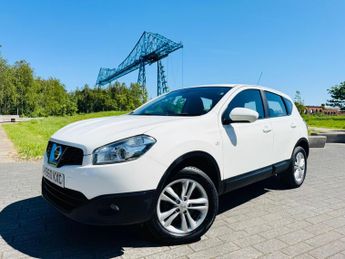 Nissan Qashqai 1.6 Acenta 2WD Euro 5 (s/s) 5dr