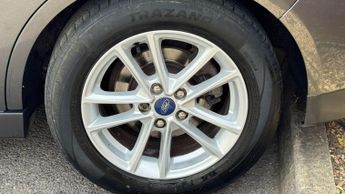Ford Grand C-Max 1.0T EcoBoost GPF Zetec MPV 5dr Petrol Manual Euro 6 (s/s) (125 