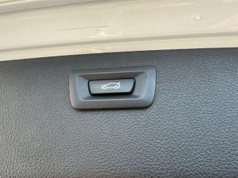 BMW 3 Series 2.0 320d M Sport Touring Auto xDrive Euro 5 (s/s) 5dr