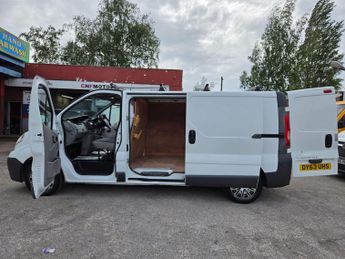 Vauxhall Vivaro 2.0 2900 CDTi FWD L3 4dr