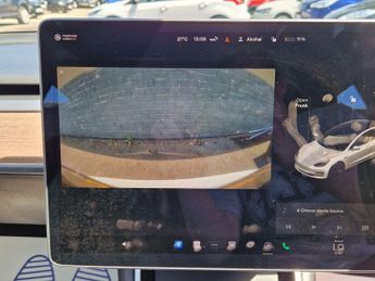 Tesla Model 3 Standard Range Plus Auto RWD 4dr